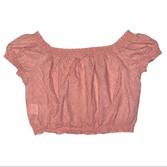 H&M Divided Off the Shoulder Pink Eyelet Crop Top - Picture 3 of 6